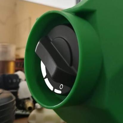 REFURBISHED Cyclone 2V Variable-Pressure Backpack Sprayer | FlowZone®